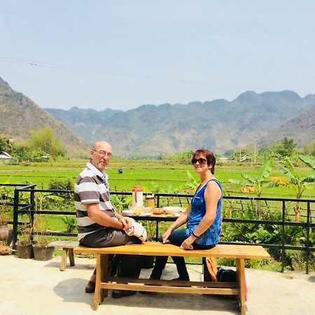 Homestay Quan Hang Майтяу Екстер'єр фото